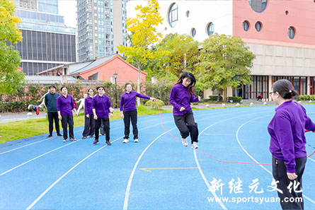 人人体育