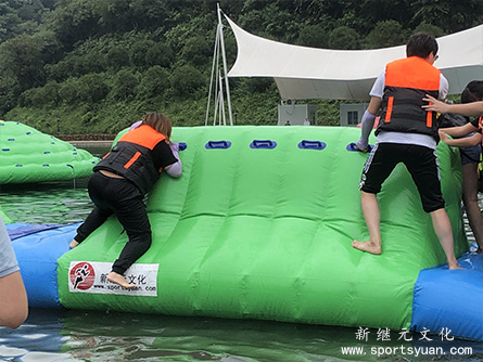 人人体育