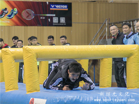人人体育
